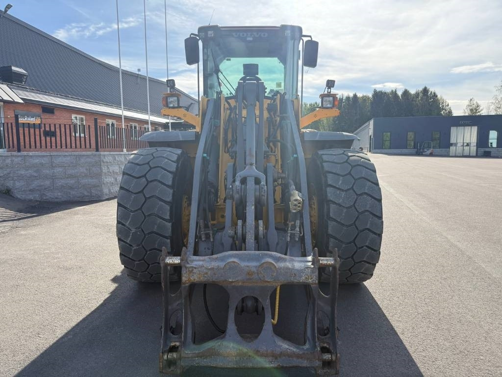 Volvo L 120 F - Riteņu iekrāvējs: foto 5 Volvo L 120 F - Riteņu iekrāvējs: foto 5