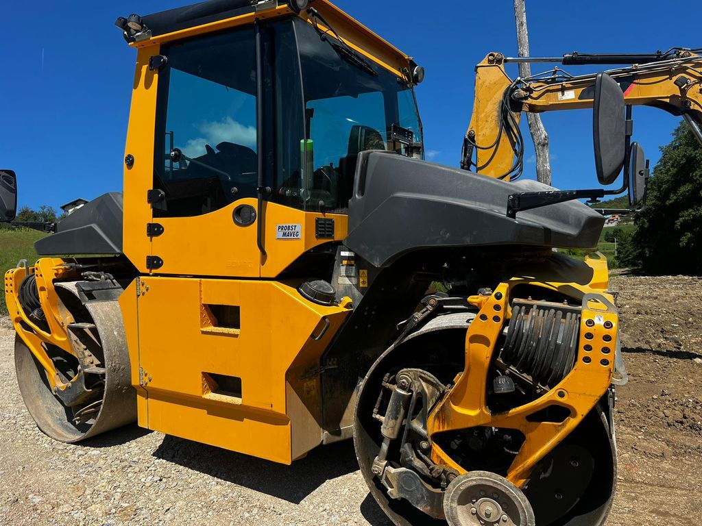 BOMAG BW 174 AP-4F AM, Tandem Roller - Ceļu veltnis: foto 1 BOMAG BW 174 AP-4F AM, Tandem Roller - Ceļu veltnis: foto 1