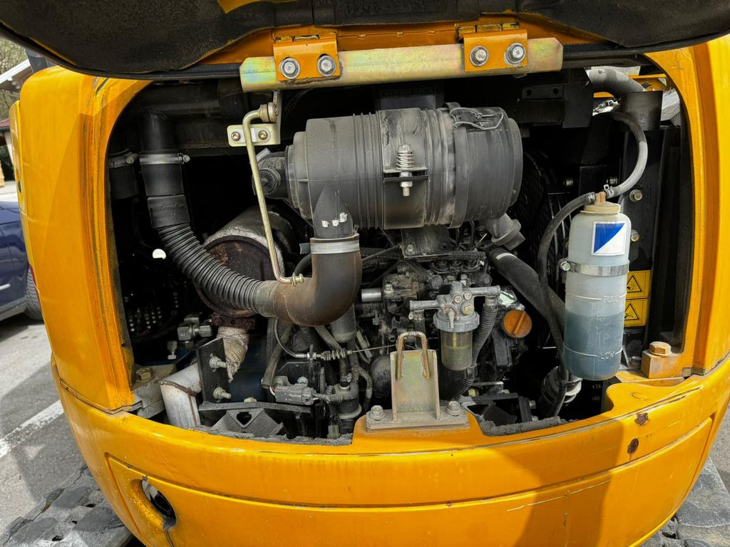 IHI 25VX3, 2.5ton, SWISS Machine IHI 25VX3, 2.5ton, SWISS Machine - Mini-ekskavators: foto 4 IHI 25VX3, 2.5ton, SWISS Machine IHI 25VX3, 2.5ton, SWISS Machine - Mini-ekskavators: foto 4