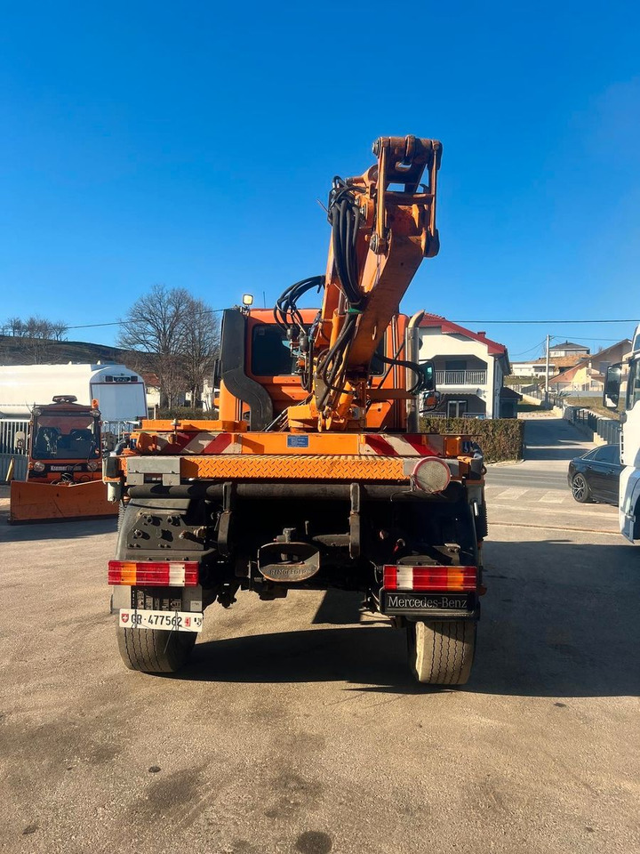 Kravas automašīna Unimog U500 4x4, Boeschungsmaehwerk Mulag: foto 6