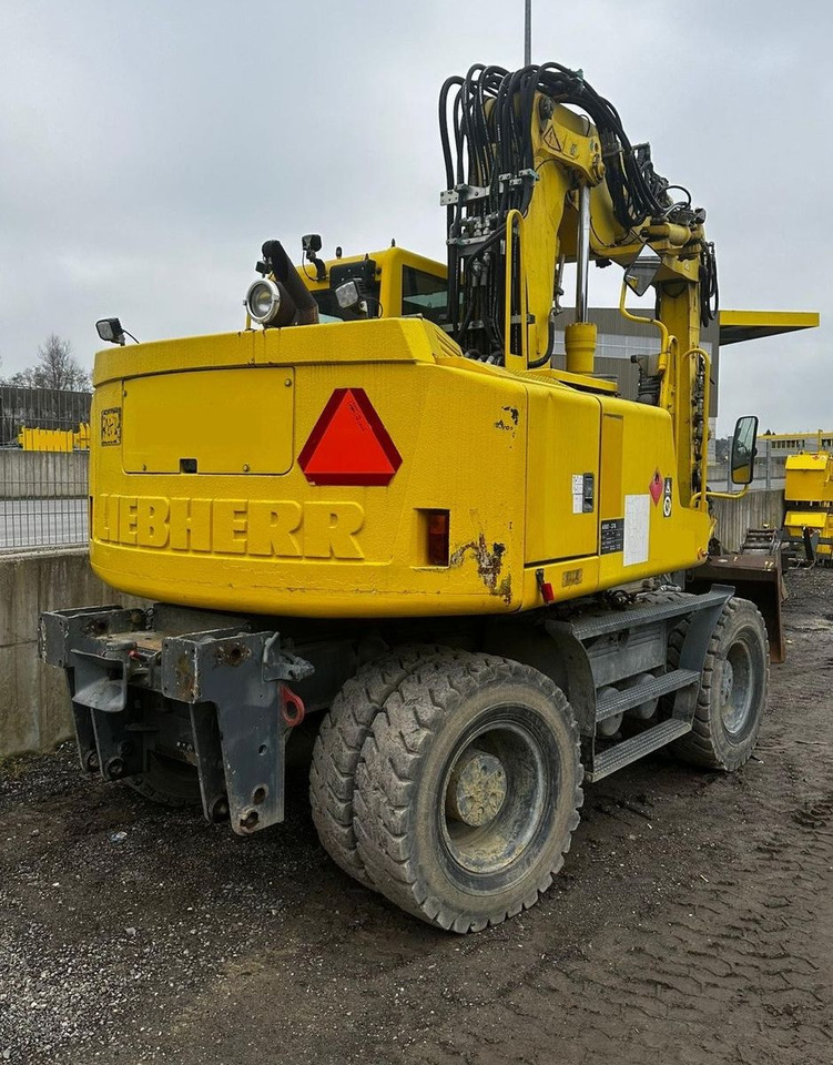 Liebherr A900C ZW Litronic PFS 2, Rail+Road, Gleisbagger - Riteņu ekskavators: foto 2 Liebherr A900C ZW Litronic PFS 2, Rail+Road, Gleisbagger - Riteņu ekskavators: foto 2