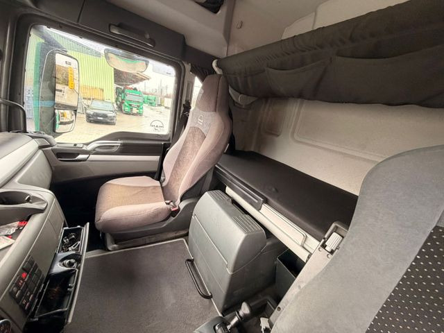 Kravas auto ar manipulatoru, Kravas automašīna ar tentu MAN TGS 35.480 10x6,E5,Palfinger PK92002+JIB+winch: foto 17