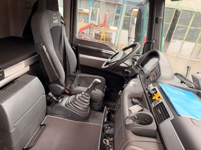 Kravas auto ar manipulatoru, Kravas automašīna ar tentu MAN TGS 35.480 10x6,E5,Palfinger PK92002+JIB+winch: foto 16