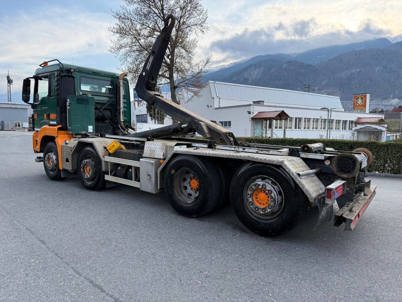 MAN TGS 35.480 8x2, E5, Mobas Abroll - Pacēlājs ar āķi: foto 5 MAN TGS 35.480 8x2, E5, Mobas Abroll - Pacēlājs ar āķi: foto 5