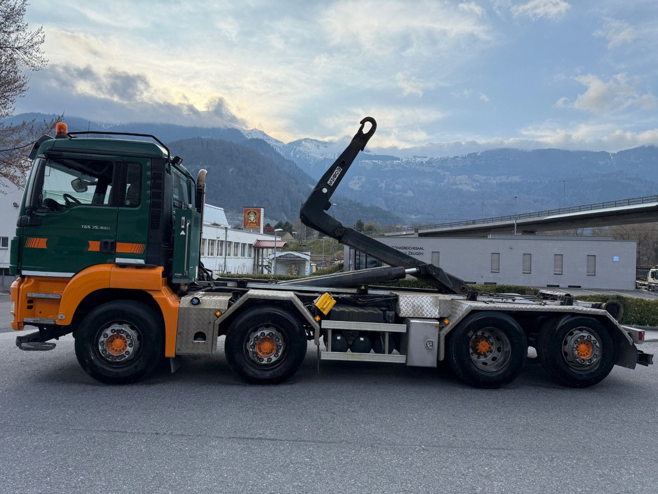 MAN TGS 35.480 8x2, E5, Mobas Abroll - Pacēlājs ar āķi: foto 4 MAN TGS 35.480 8x2, E5, Mobas Abroll - Pacēlājs ar āķi: foto 4