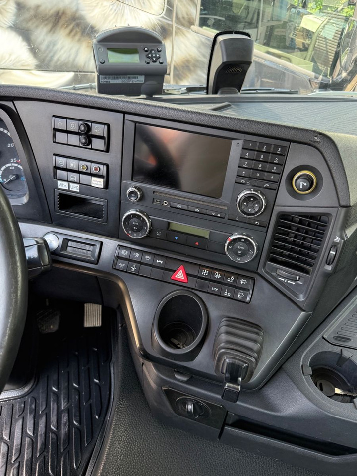 Kravas automašīna pašizgāzējs Mercedes-Benz Arocs 4451 10x4, E6, Swiss Kipper, Dumper: foto 14