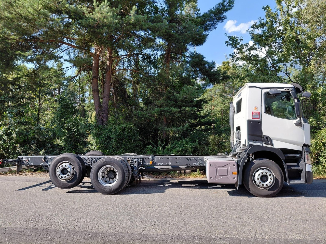 Renault T460 6x2, E6, Fahrgestell - Šasija kravas automašīna: foto 5 Renault T460 6x2, E6, Fahrgestell - Šasija kravas automašīna: foto 5