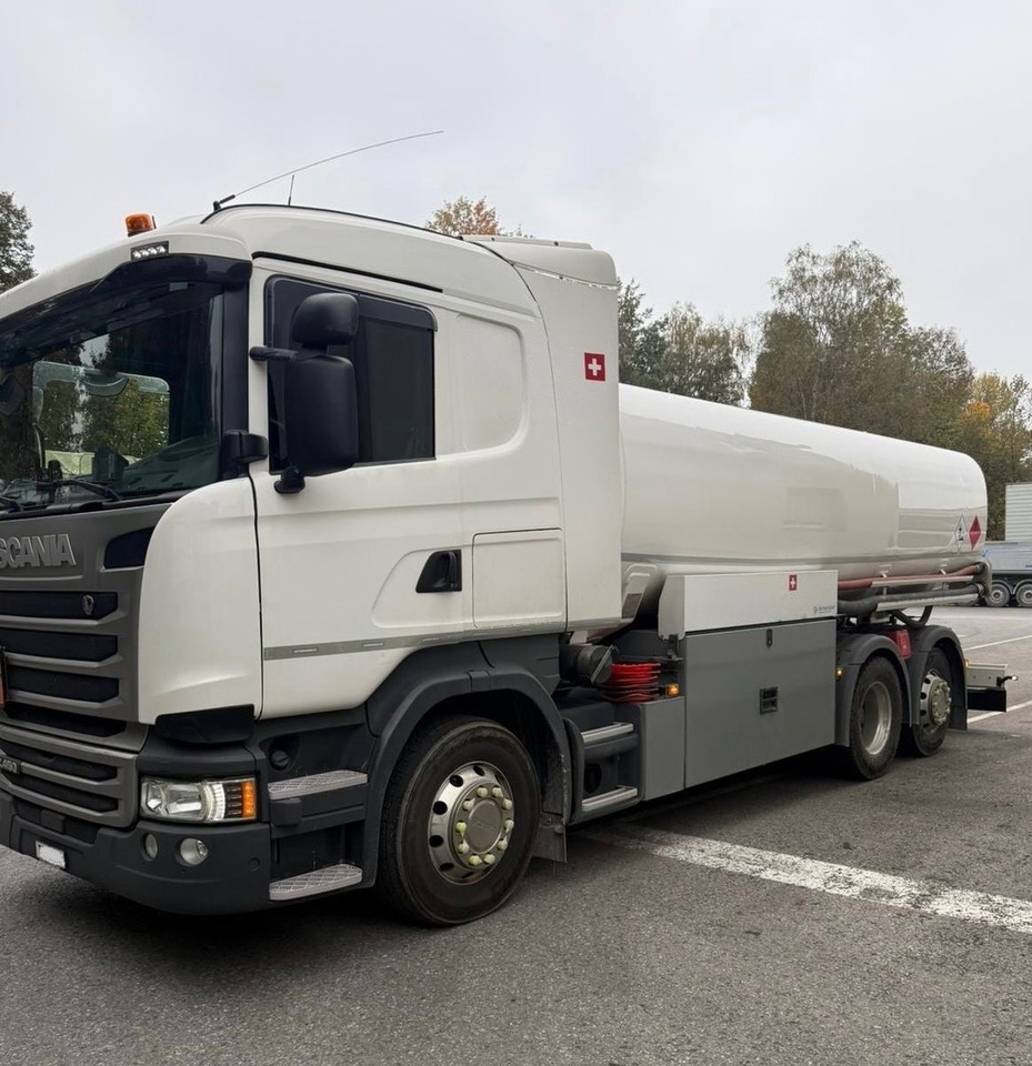 Scania R450 LB 6x2, ADR, E6,Schwarzmüller,Diesel/Benzin - Autocisterna: foto 3 Scania R450 LB 6x2, ADR, E6,Schwarzmüller,Diesel/Benzin - Autocisterna: foto 3