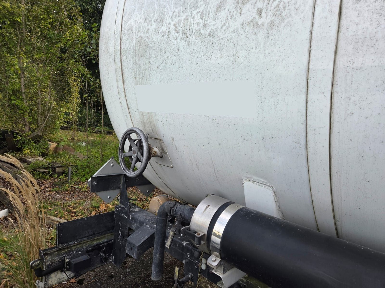 Schwarzmüller TS 3/E, ADR, Bitumen, 1 Kammer - Puspiekabe cisterna: foto 4 Schwarzmüller TS 3/E, ADR, Bitumen, 1 Kammer - Puspiekabe cisterna: foto 4