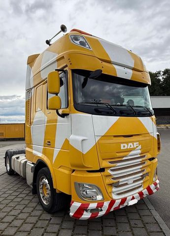 DAF XF460 4x2, Retarder, Euro 6, ALU Felgen - Vilcējs: foto 2 DAF XF460 4x2, Retarder, Euro 6, ALU Felgen - Vilcējs: foto 2