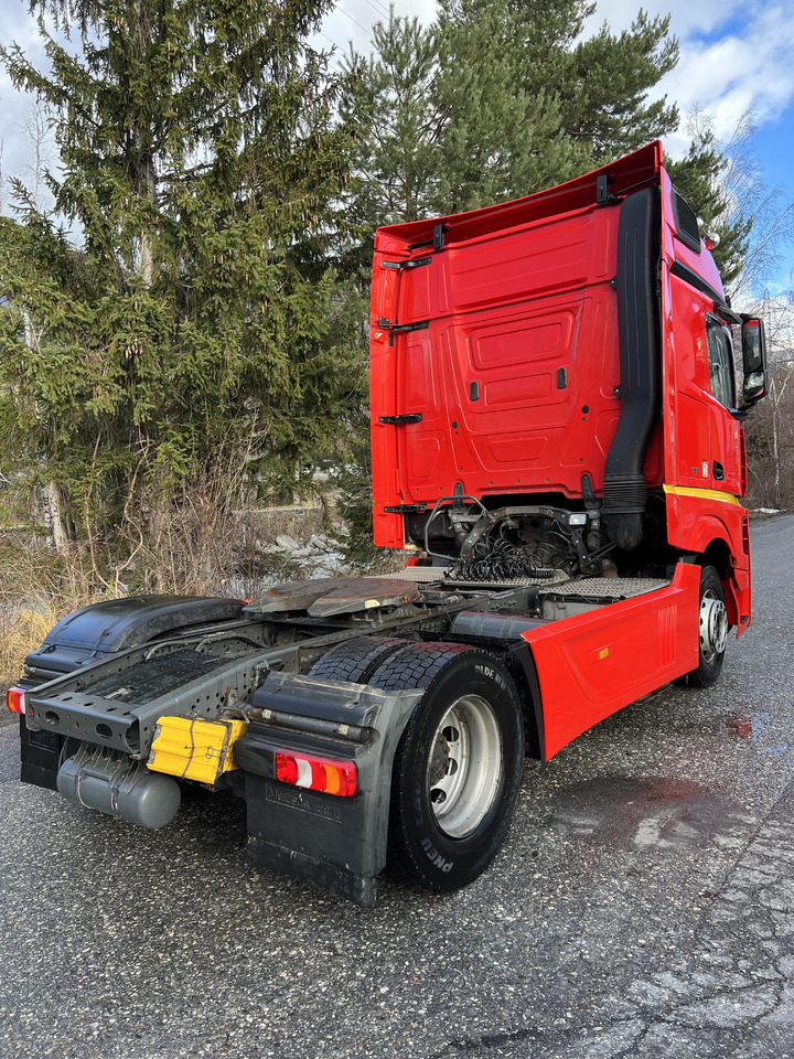 MERCEDES-BENZ Actros 1845 4x2, E6, Retarder - Vilcējs: foto 4 MERCEDES-BENZ Actros 1845 4x2, E6, Retarder - Vilcējs: foto 4