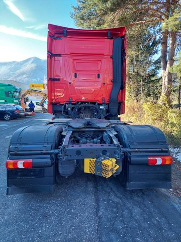 Mercedes-Benz Actros 1845 4x2, E6, Retarder, Schubbodenhydraul Mercedes-Benz Actros 1845 4x2, E6, Retarder, Schubbodenhydraul - Vilcējs: foto 4 Mercedes-Benz Actros 1845 4x2, E6, Retarder, Schubbodenhydraul Mercedes-Benz Actros 1845 4x2, E6, Retarder, Schubbodenhydraul - Vilcējs: foto 4