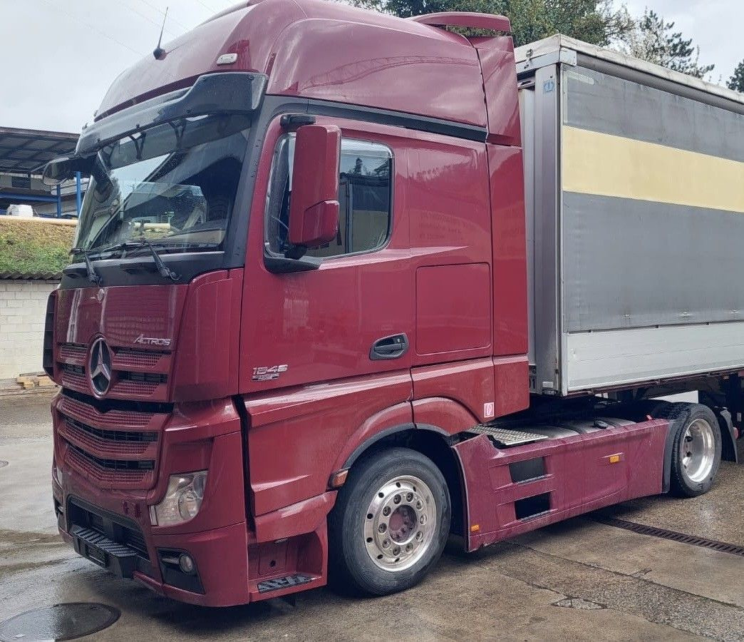 Mercedes-Benz Actros 1848 4x2, E6,Lowliner,verstellbare Sattel - Vilcējs: foto 3 Mercedes-Benz Actros 1848 4x2, E6,Lowliner,verstellbare Sattel - Vilcējs: foto 3