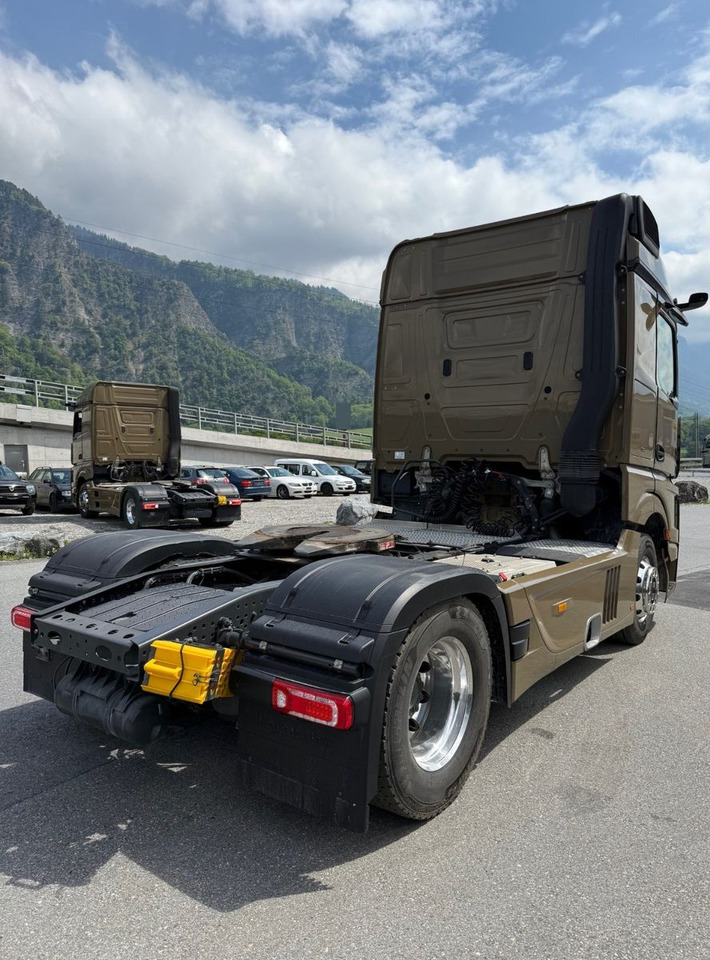 Mercedes-Benz Actros 1851 4x2, MP5, E6, Retarder, Kompressor - Vilcējs: foto 5 Mercedes-Benz Actros 1851 4x2, MP5, E6, Retarder, Kompressor - Vilcējs: foto 5
