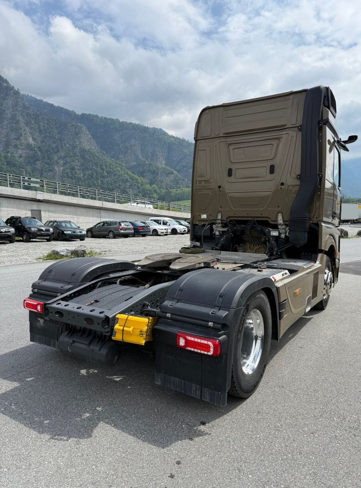 Mercedes-Benz Actros 1851 4x2, MP5, E6, Retarder, Kompressor - Vilcējs: foto 5 Mercedes-Benz Actros 1851 4x2, MP5, E6, Retarder, Kompressor - Vilcējs: foto 5