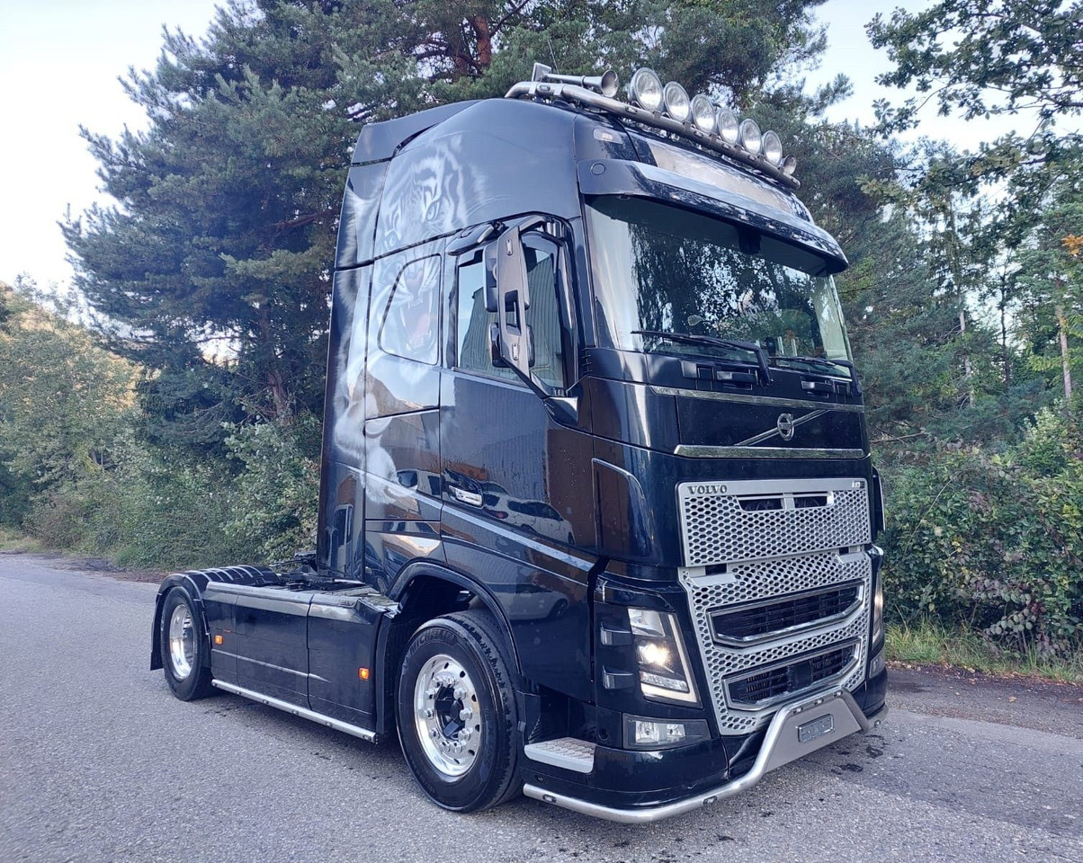 Volvo FH16-650 4x2, Euro 6, VEB, airbrush - Vilcējs: foto 3 Volvo FH16-650 4x2, Euro 6, VEB, airbrush - Vilcējs: foto 3