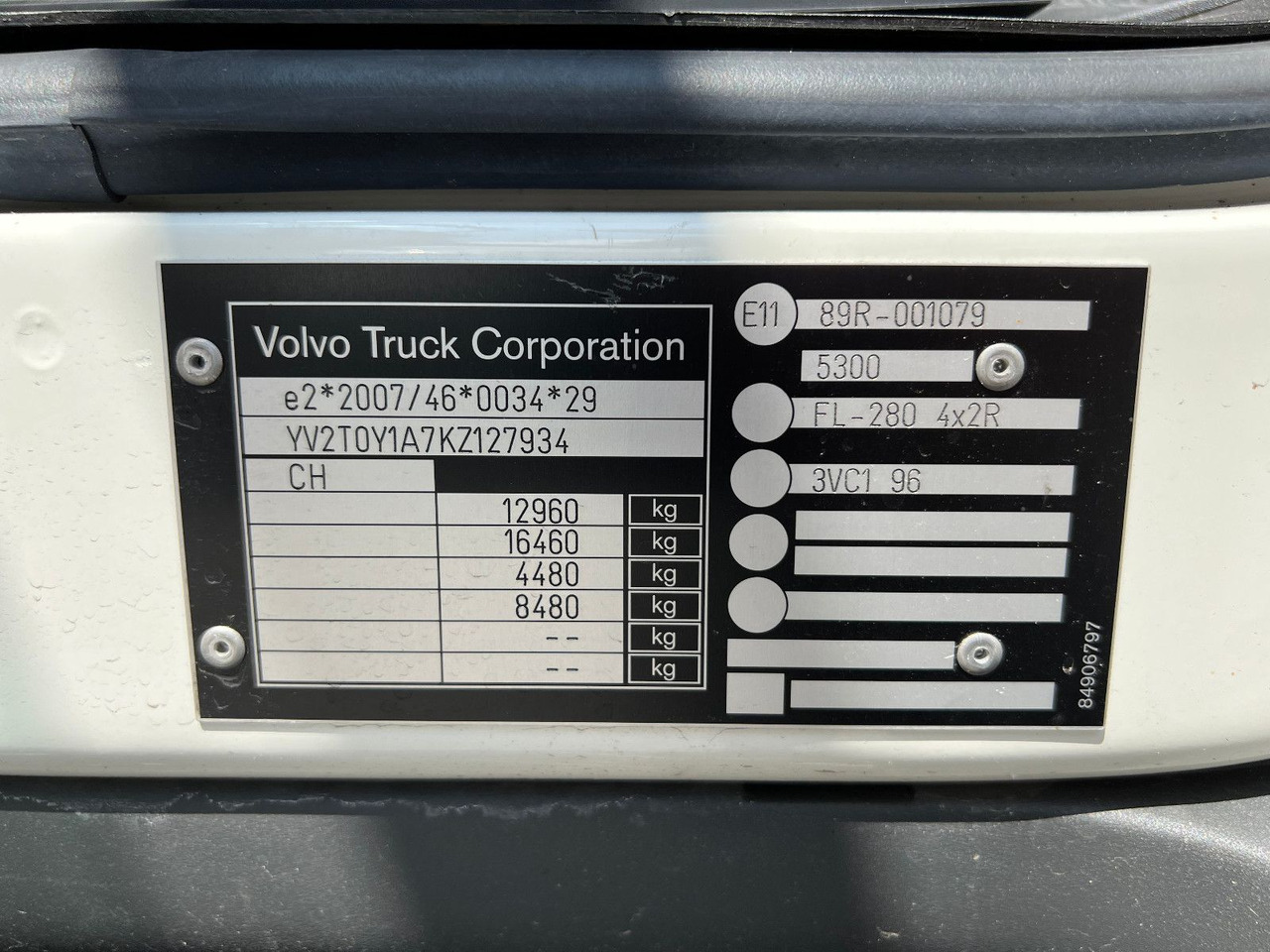 Zirgu kravas automašīna Volvo FL280 4x2, E6, Wohnwagen + 2 Pferdeplaetze Volvo FL280 4x2, E6, 7.40m Chassis, Fahrgestell: foto 18