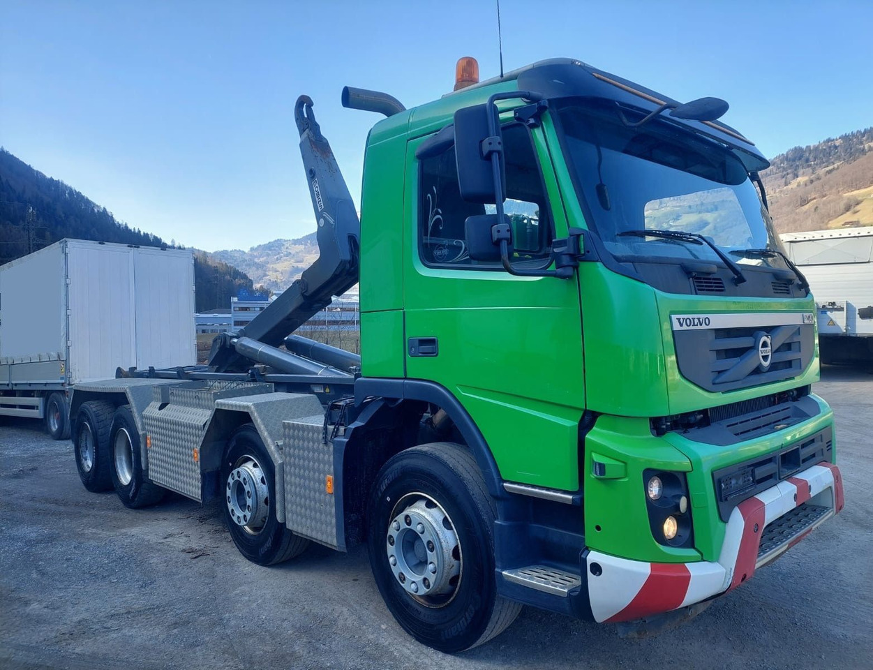 Volvo FMX-460 8x4R, E5, Mobas Abroll - Pacēlājs ar āķi: foto 1 Volvo FMX-460 8x4R, E5, Mobas Abroll - Pacēlājs ar āķi: foto 1
