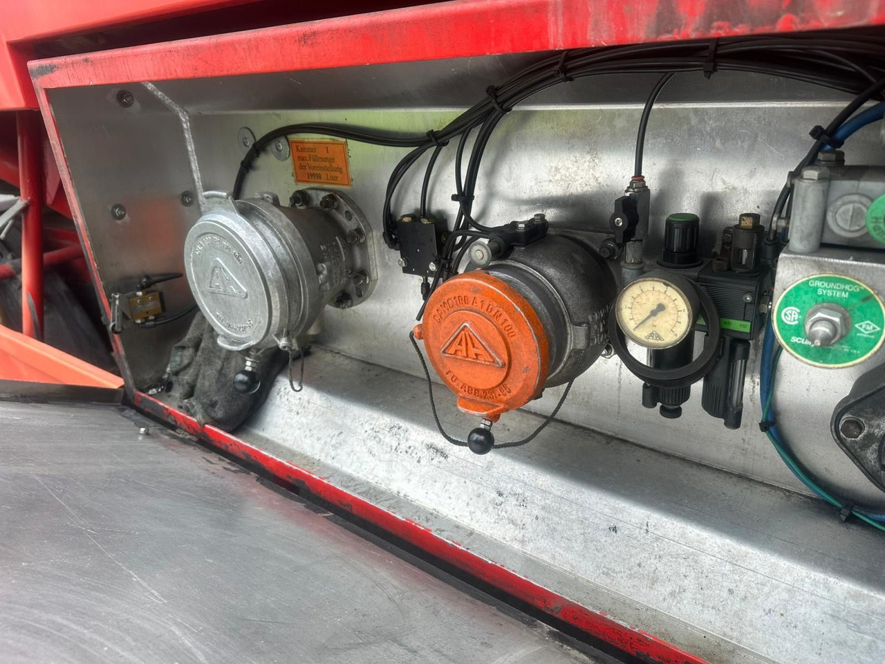 Willig 2 ANH 21.0, ADR, Benzin/Diesel, 19950Lite - Piekabe cisterna: foto 5 Willig 2 ANH 21.0, ADR, Benzin/Diesel, 19950Lite - Piekabe cisterna: foto 5