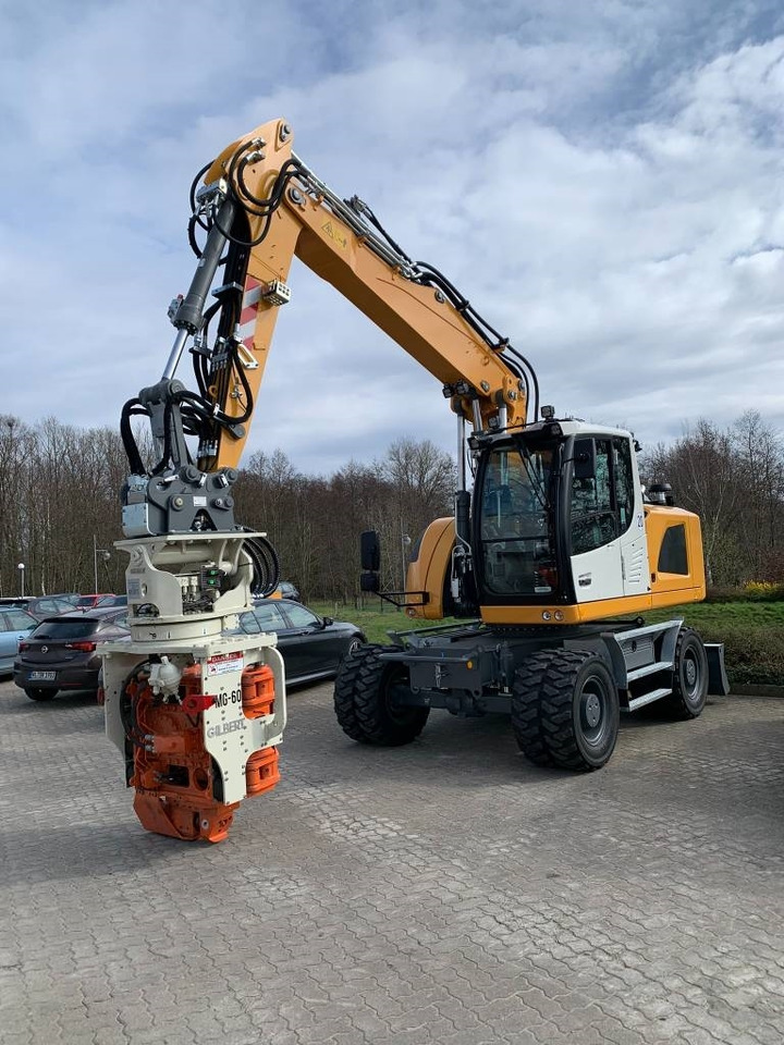 Movax Gilbert Grizzly MG-60 - Pāļu dzinējs: foto 1 Movax Gilbert Grizzly MG-60 - Pāļu dzinējs: foto 1