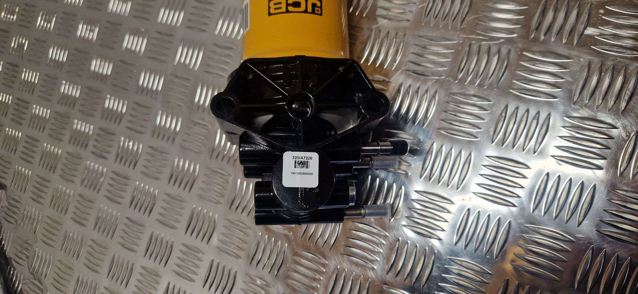 320/A7226 Fuel filter lift pump JCB JS filter assembly 320/A7454 - Dzinējs un rezerves daļas - Celtniecības tehnika: foto 3 320/A7226 Fuel filter lift pump JCB JS filter assembly 320/A7454 - Dzinējs un rezerves daļas - Celtniecības tehnika: foto 3