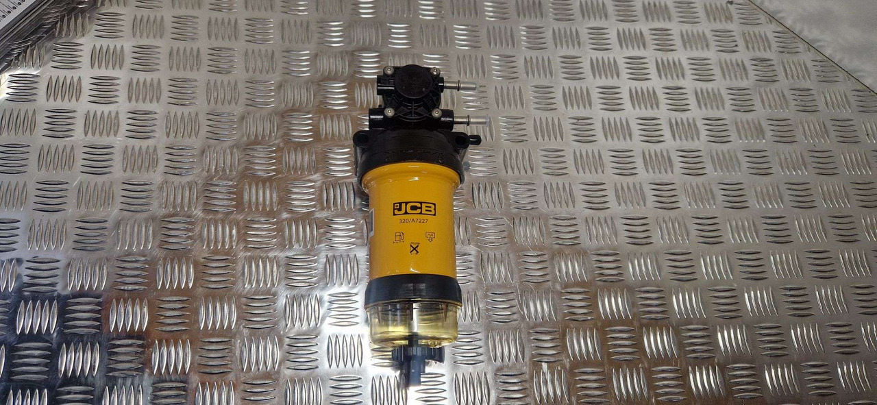 320/A7226 Fuel filter lift pump JCB JS filter assembly 320/A7454 - Dzinējs un rezerves daļas - Celtniecības tehnika: foto 2 320/A7226 Fuel filter lift pump JCB JS filter assembly 320/A7454 - Dzinējs un rezerves daļas - Celtniecības tehnika: foto 2