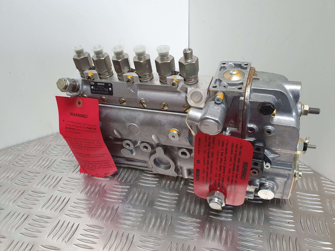 Cummins 6BT injection pump 17/913900 3830160 - Dzinējs un rezerves daļas - Celtniecības tehnika: foto 1 Cummins 6BT injection pump 17/913900 3830160 - Dzinējs un rezerves daļas - Celtniecības tehnika: foto 1
