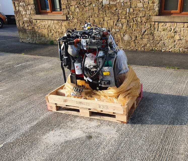 Cummins L9 E6 C340B NEW engine 254kw – 298kw 8.9L engine - Dzinējs - Celtniecības tehnika: foto 1 Cummins L9 E6 C340B NEW engine 254kw – 298kw 8.9L engine - Dzinējs - Celtniecības tehnika: foto 1