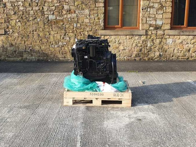 Cummins QSB4.5 Engine 104 kW - Dzinējs - Celtniecības tehnika: foto 1 Cummins QSB4.5 Engine 104 kW - Dzinējs - Celtniecības tehnika: foto 1