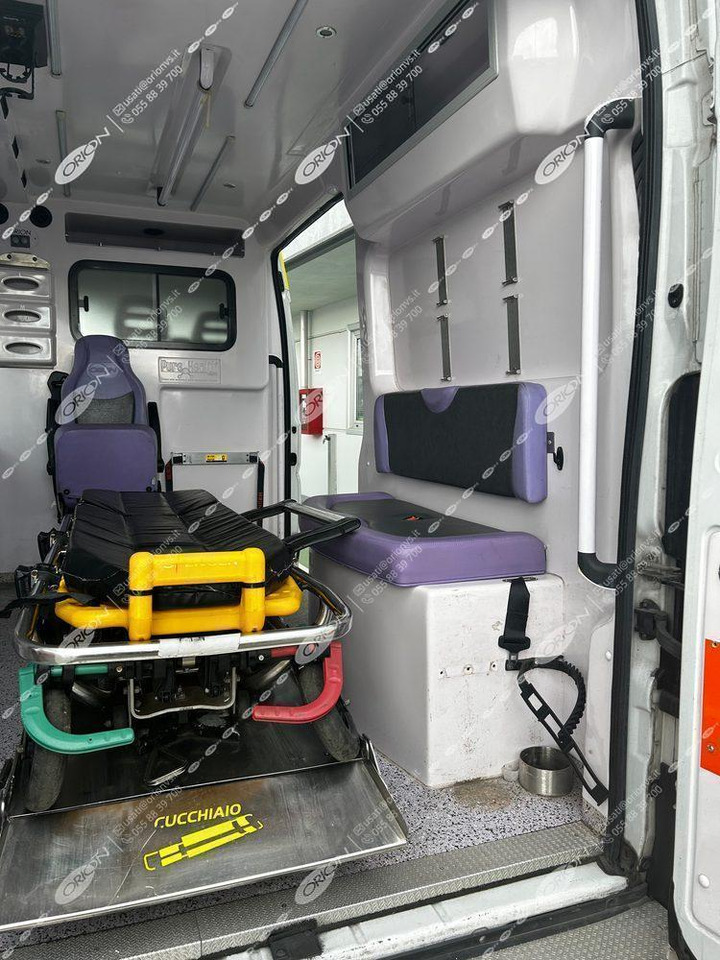 ORION FIAT 290 DUCATO - Ātrās palīdzības mašīna: foto 2 ORION FIAT 290 DUCATO - Ātrās palīdzības mašīna: foto 2