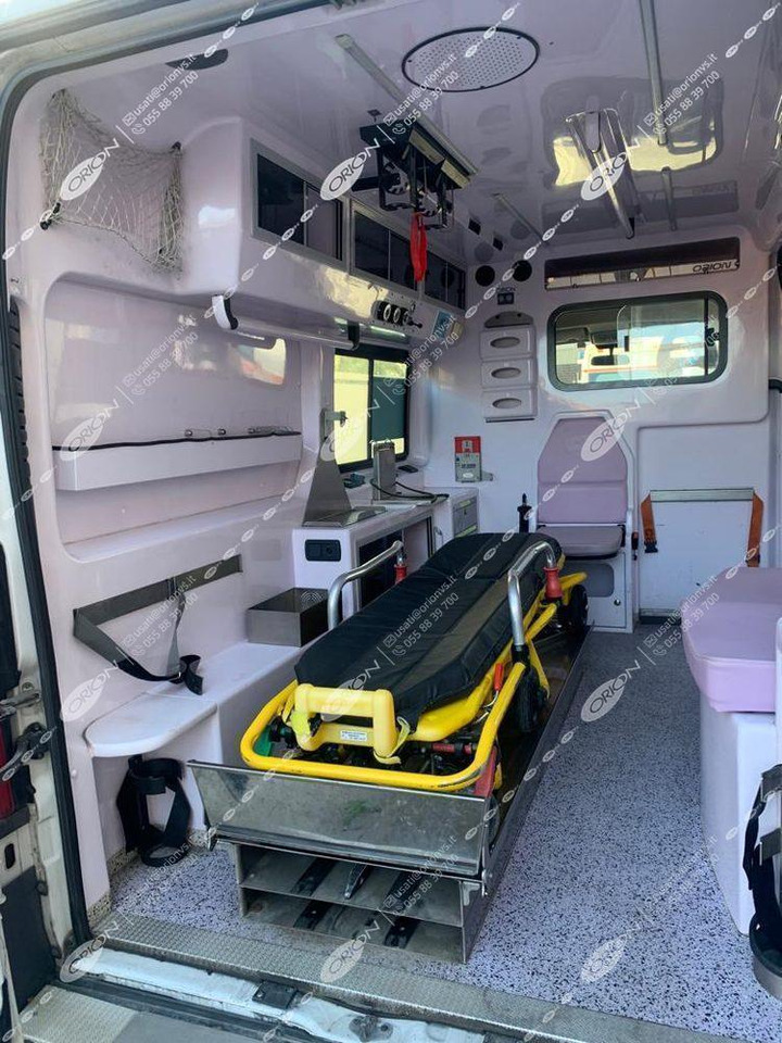 ORION FIAT 290 DUCATO - Ātrās palīdzības mašīna: foto 3 ORION FIAT 290 DUCATO - Ātrās palīdzības mašīna: foto 3