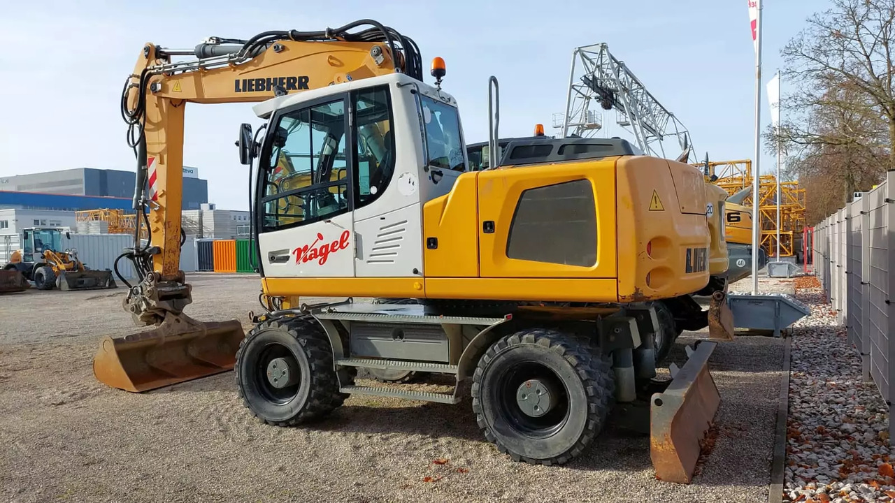 2013 Liebherr A 916 Litronic - Riteņu ekskavators: foto 3 2013 Liebherr A 916 Litronic - Riteņu ekskavators: foto 3