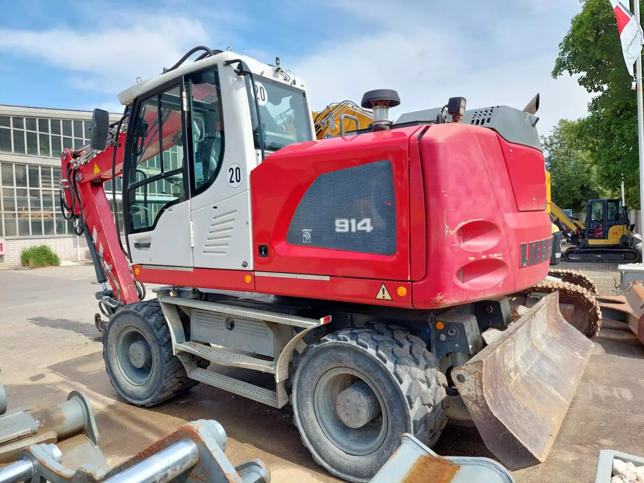 2018 Liebherr A 914 Litronic - Riteņu ekskavators: foto 4 2018 Liebherr A 914 Litronic - Riteņu ekskavators: foto 4