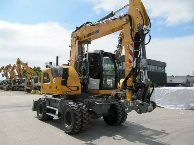 2022 Liebherr A 913 Compact G6.0-D - Riteņu ekskavators: foto 2 2022 Liebherr A 913 Compact G6.0-D - Riteņu ekskavators: foto 2