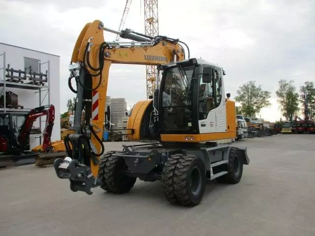 2023 Liebherr A 913 Compact G6.0-D Litronic - Riteņu ekskavators: foto 1 2023 Liebherr A 913 Compact G6.0-D Litronic - Riteņu ekskavators: foto 1