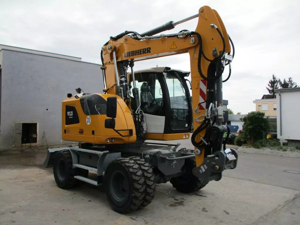 2023 Liebherr A 913 Compact G6.0-D Litronic - Riteņu ekskavators: foto 2 2023 Liebherr A 913 Compact G6.0-D Litronic - Riteņu ekskavators: foto 2