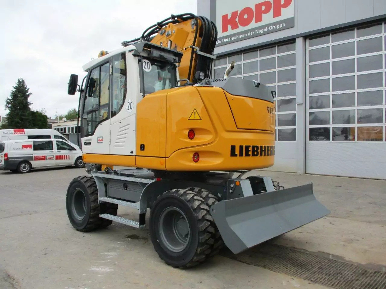 2023 Liebherr A 913 Compact G6.0-D Litronic - Riteņu ekskavators: foto 4 2023 Liebherr A 913 Compact G6.0-D Litronic - Riteņu ekskavators: foto 4