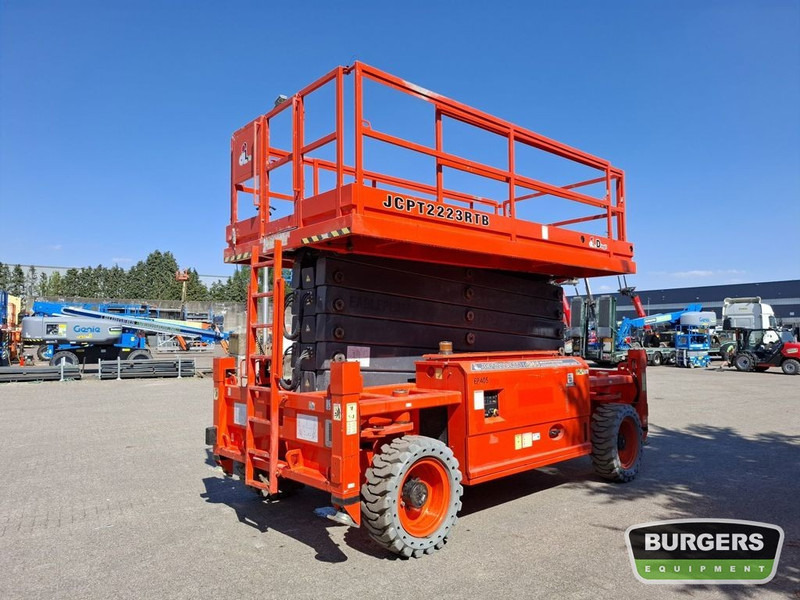 Dingli JCPT2223RTB 4x4 Diesel Schaarhoogwerker 22m - Šķērveida pacēlājs: foto 3 Dingli JCPT2223RTB 4x4 Diesel Schaarhoogwerker 22m - Šķērveida pacēlājs: foto 3