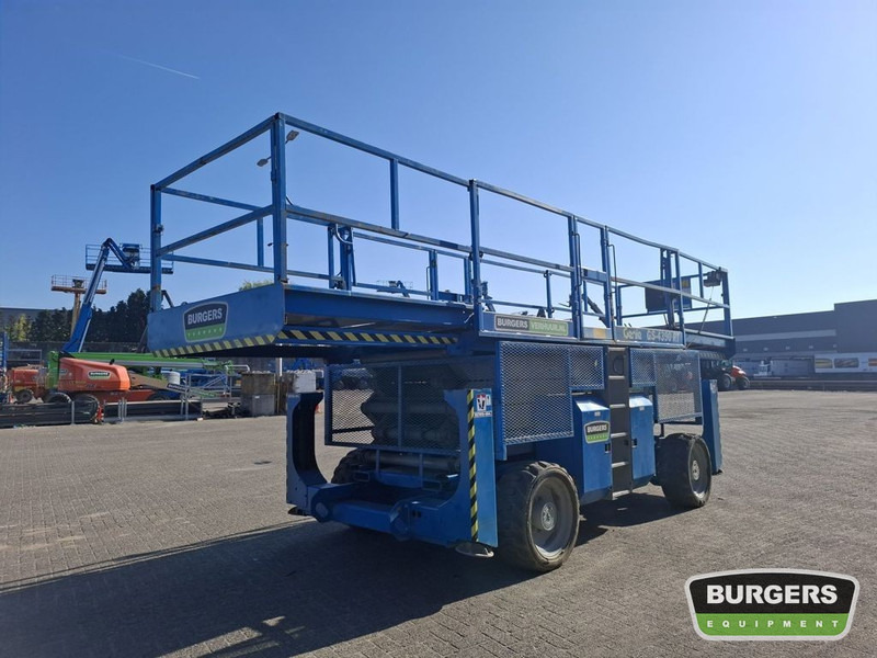 Genie GS4390 RT - Šķērveida pacēlājs: foto 3 Genie GS4390 RT - Šķērveida pacēlājs: foto 3