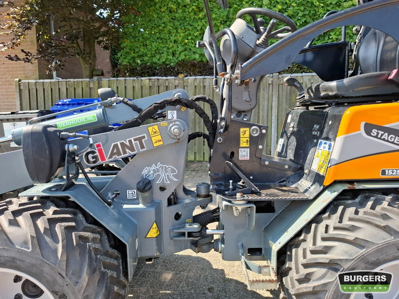 Giant G1500 X-TRA - Kāpurķēžu kompaktiekrāvējs: foto 5 Giant G1500 X-TRA - Kāpurķēžu kompaktiekrāvējs: foto 5