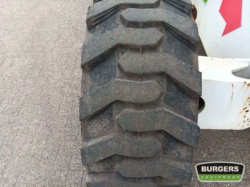 Haulotte HT23RTJO līzingu Haulotte HT23RTJO: foto 10 Haulotte HT23RTJO līzingu Haulotte HT23RTJO: foto 10