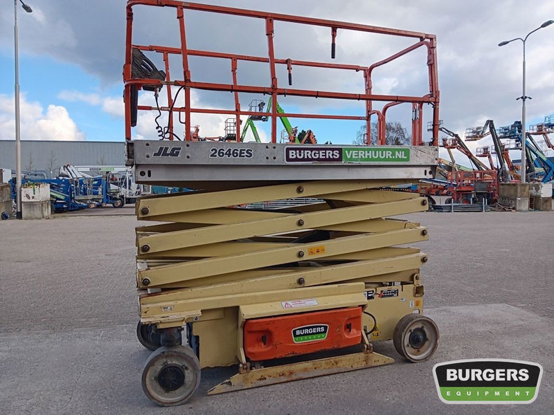 JLG 2646ES - Šķērveida pacēlājs: foto 4 JLG 2646ES - Šķērveida pacēlājs: foto 4