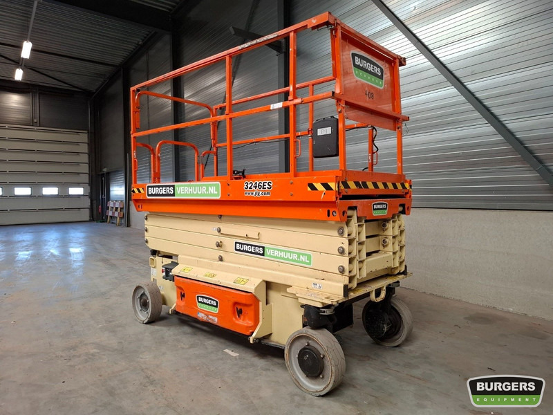 JLG 3246ES - Šķērveida pacēlājs: foto 4 JLG 3246ES - Šķērveida pacēlājs: foto 4