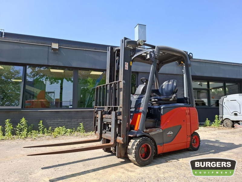 Linde E20PH - Elektroiekrāvējs: foto 1 Linde E20PH - Elektroiekrāvējs: foto 1