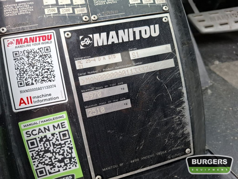 Manitou MC 25-4 D K ST5 S1 Buggy - Dīzeļiekrāvējs: foto 5 Manitou MC 25-4 D K ST5 S1 Buggy - Dīzeļiekrāvējs: foto 5