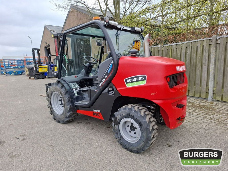 Manitou MC 25-4 D K ST5 S1 Buggy - Bezceļu autokrāvējs: foto 4 Manitou MC 25-4 D K ST5 S1 Buggy - Bezceļu autokrāvējs: foto 4