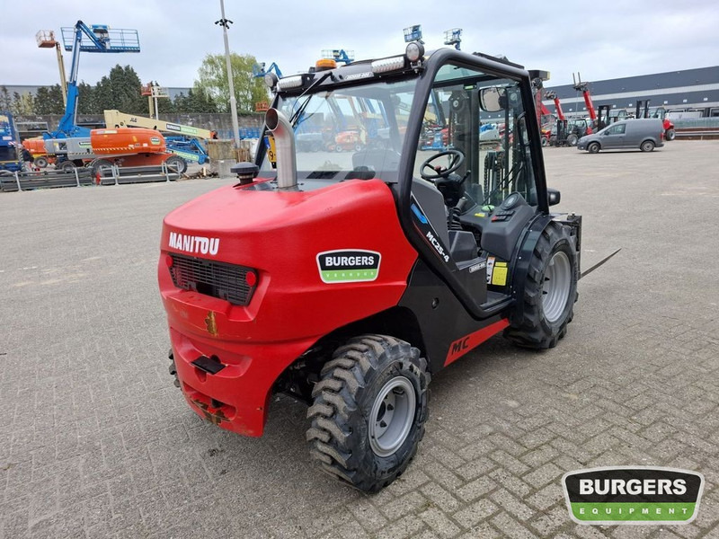 Manitou MC 25-4 D K ST5 S1 Buggy - Bezceļu autokrāvējs: foto 3 Manitou MC 25-4 D K ST5 S1 Buggy - Bezceļu autokrāvējs: foto 3