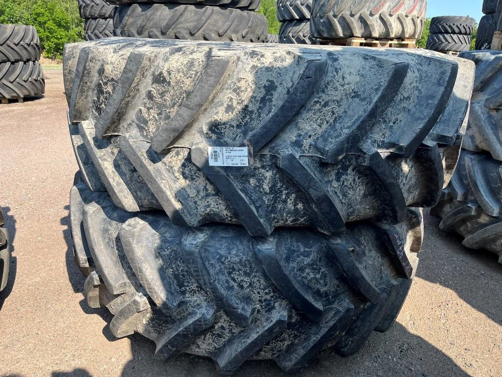 BKT 620/70R42 John Deere 7930 - Riepa - Lauksaimniecības tehnika: foto 1 BKT 620/70R42 John Deere 7930 - Riepa - Lauksaimniecības tehnika: foto 1