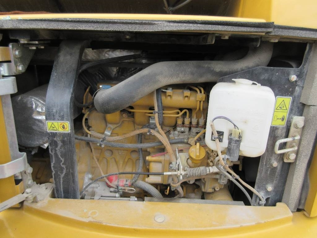 CAT 305.5 E CR Dismantled: only spare parts - Mini-ekskavators: foto 3 CAT 305.5 E CR Dismantled: only spare parts - Mini-ekskavators: foto 3