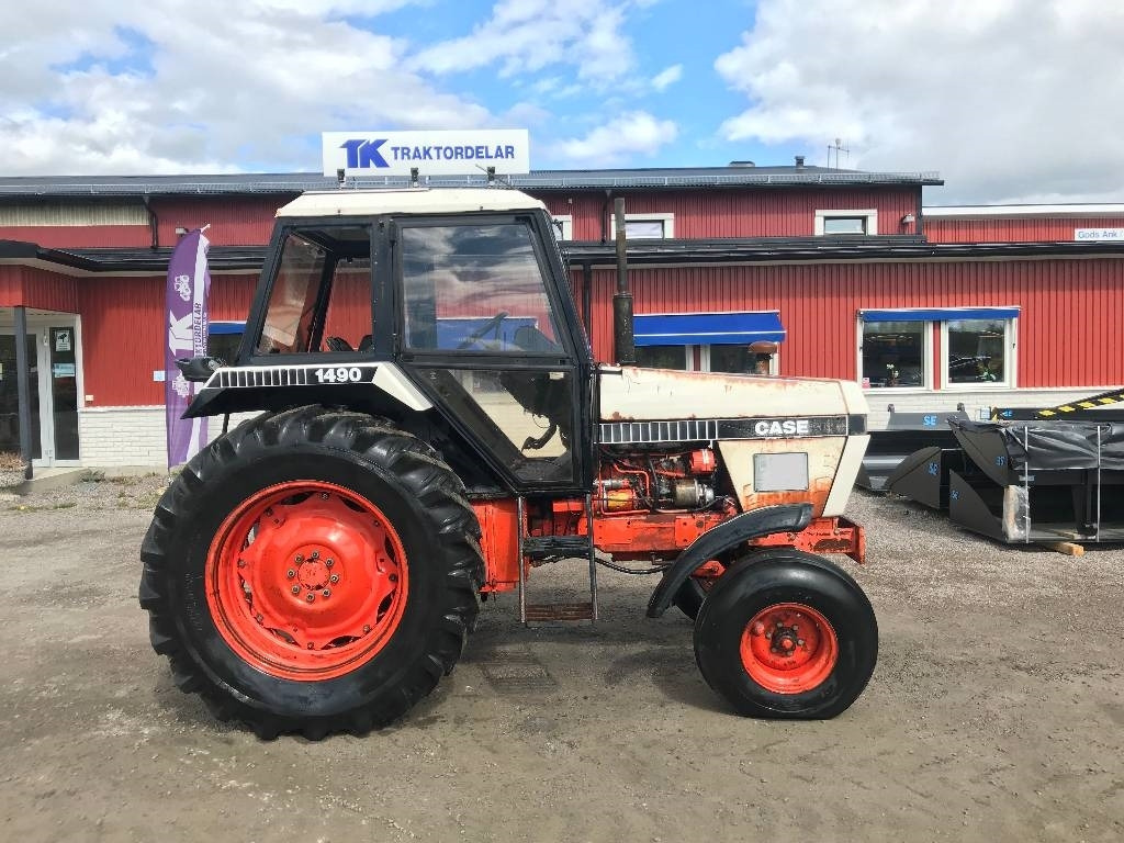 Case IH 1490 Dismantled for spare parts - Traktors: foto 1 Case IH 1490 Dismantled for spare parts - Traktors: foto 1